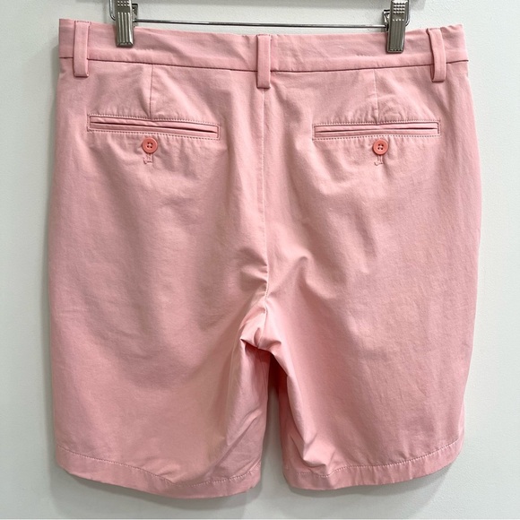 Vineyard Vines 9" Inseam On-The-Go Summer Shorts Golf Performance Pastel Pink 30 - Picture 2 of 6